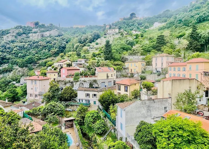 Maison Azurelienne 4* Μεντόν